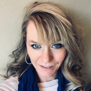 Meet your Posher, Selena